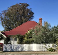 Tenterfield Historic c1895 Cottage - E Caravan Parks