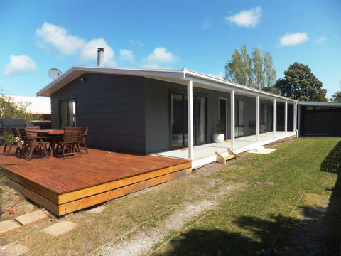 TERRIFIC ON TAMARA CRESCENT - E Caravan Parks 0