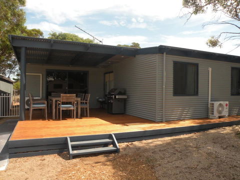 The Anchorage - E Caravan Parks 0