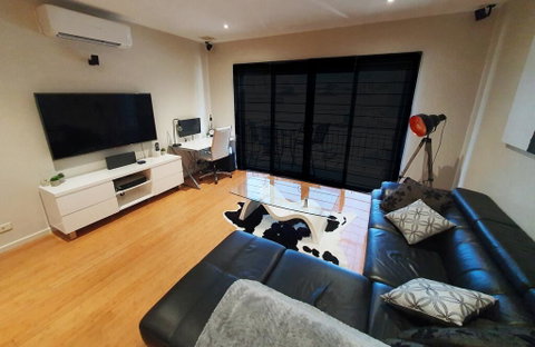 The Arcadia Apartment - E Caravan Parks 3