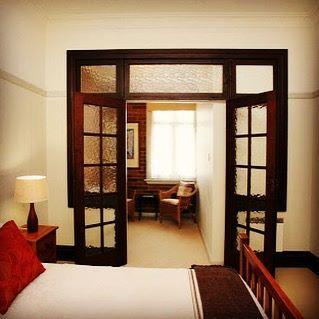 The Bank Guesthouse - E Caravan Parks 3