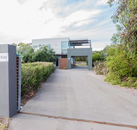 The Bay - E Caravan Parks