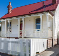 Brampton Cottage - E Caravan Parks