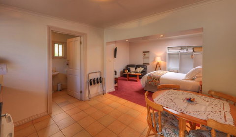Ellie\'s Cottages - E Caravan Parks 13