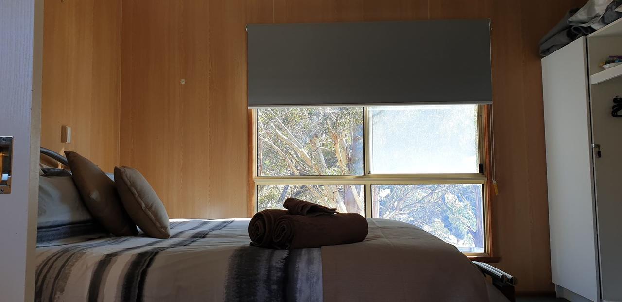 Mount Rumney TAS E Caravan Parks