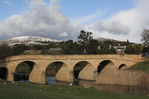 Bridge View Retreat - E Caravan Parks 16
