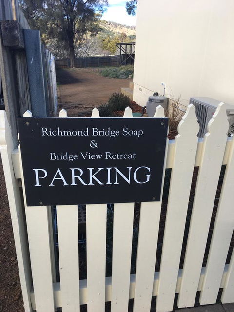 Bridge View Retreat - E Caravan Parks 13