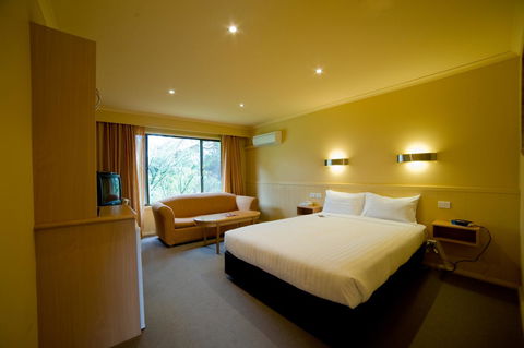 Strahan Village - E Caravan Parks 40