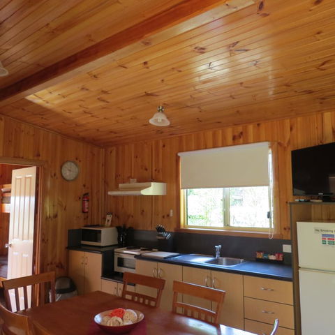 Captain Cook Holiday Park - E Caravan Parks 34