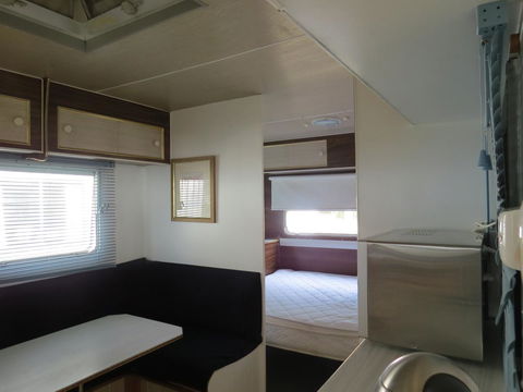 Captain Cook Holiday Park - E Caravan Parks 24