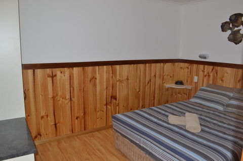 Captain Cook Holiday Park - E Caravan Parks 19