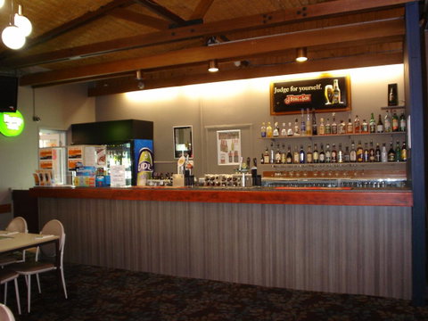 Argosy Motor Inn - E Caravan Parks 41
