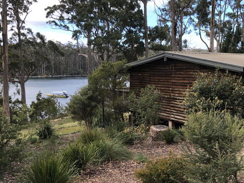 Stewarts Bay Lodge - E Caravan Parks 3