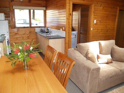 Stewarts Bay Lodge - E Caravan Parks 25