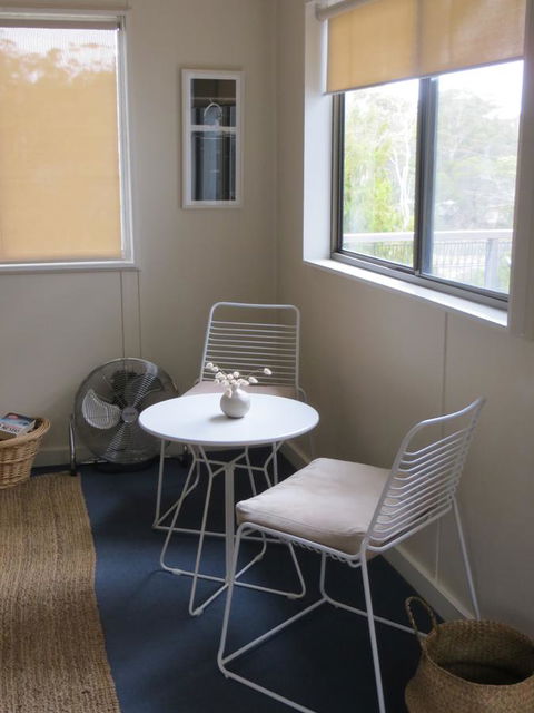 The Cabin 96 - E Caravan Parks 6