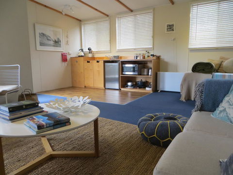 The Cabin 96 - E Caravan Parks 1