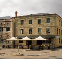 Moss Hotel - E Caravan Parks