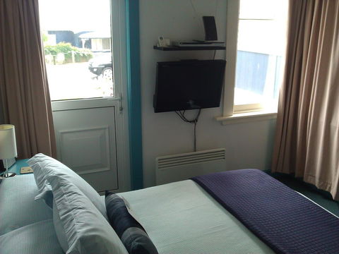 Freycinet Waters - E Caravan Parks 18