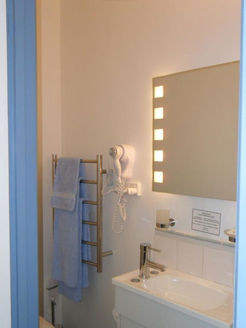 Freycinet Waters - E Caravan Parks 36