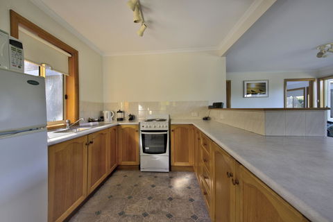 Freycinet Sanctuary 5 - E Caravan Parks 4