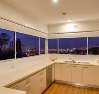 City Lights - E Caravan Parks