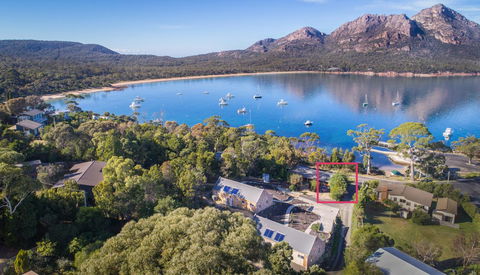 Freycinet Timber Cottage 1 - E Caravan Parks 0