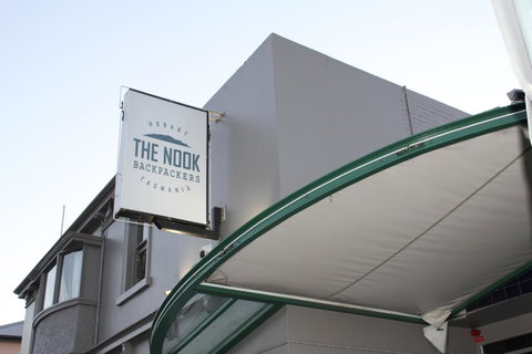 The Nook Backpackers - E Caravan Parks 41