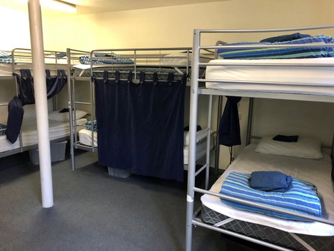 The Nook Backpackers - E Caravan Parks 32