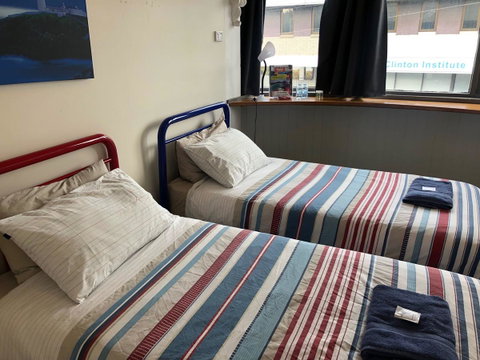 The Nook Backpackers - E Caravan Parks 5