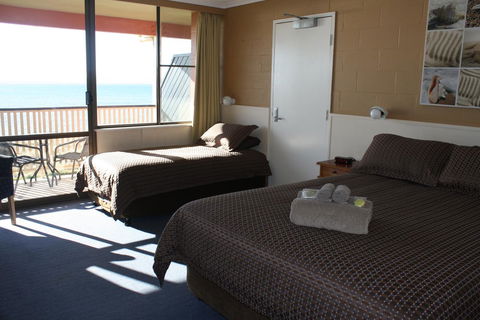 Swansea Motor Inn Tasmania - E Caravan Parks 41