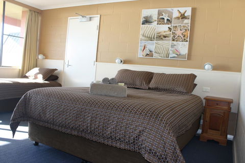 Swansea Motor Inn Tasmania - E Caravan Parks 40