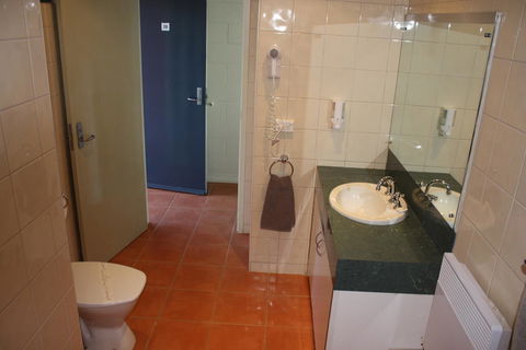 Swansea Motor Inn Tasmania - E Caravan Parks 31