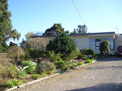 Green Views - E Caravan Parks 11