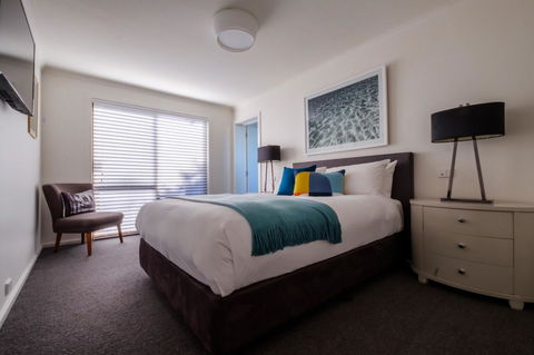 Arthouse Freycinet - E Caravan Parks 12