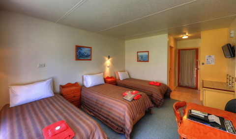 Port Arthur Motor Inn - E Caravan Parks 10