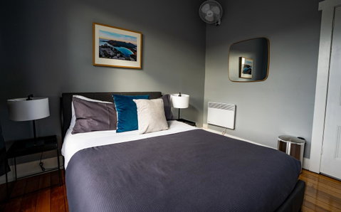 The Tasmanian Inn - E Caravan Parks 8