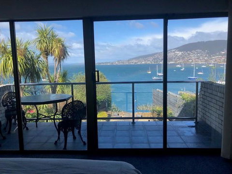 My Hobart Stay - Holiday Rentals - E Caravan Parks 8
