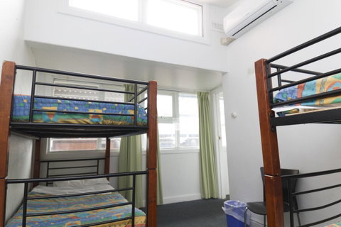 The Brunswick Hotel - E Caravan Parks 35