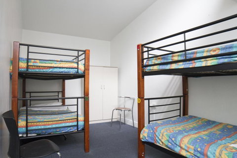 The Brunswick Hotel - E Caravan Parks 36