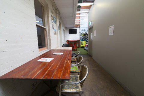 The Brunswick Hotel - E Caravan Parks 32