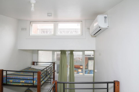 The Brunswick Hotel - E Caravan Parks 34