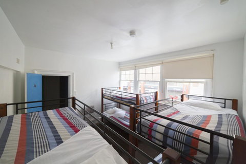 The Brunswick Hotel - E Caravan Parks 26