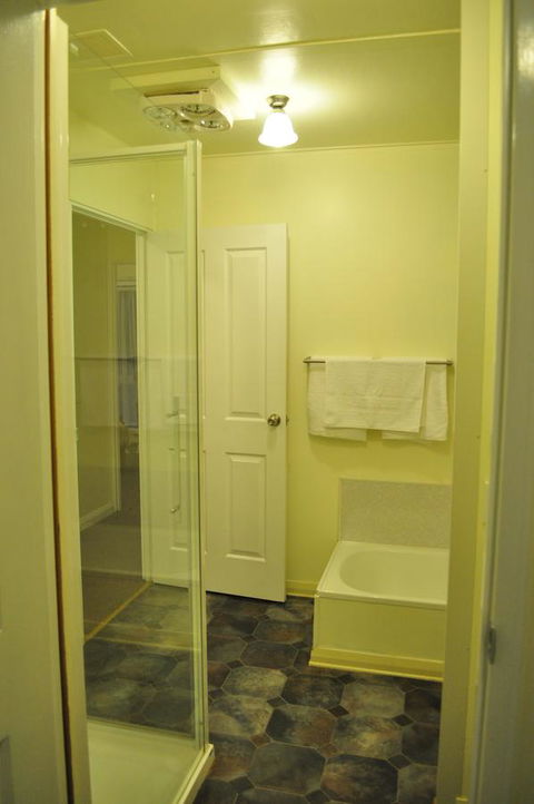 GreenGate Cottages - E Caravan Parks 28