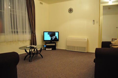 GreenGate Cottages - E Caravan Parks 38