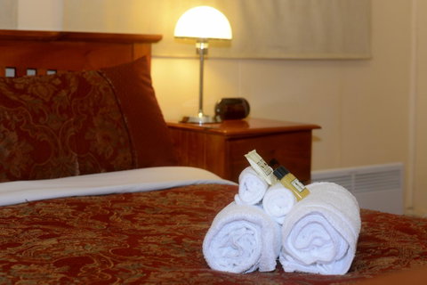 Edinburgh Gallery Bed & Breakfast - E Caravan Parks 18