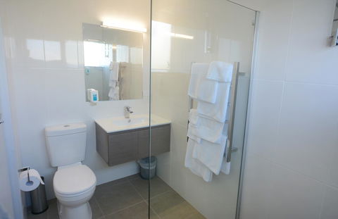 Bridge Hotel - E Caravan Parks 4