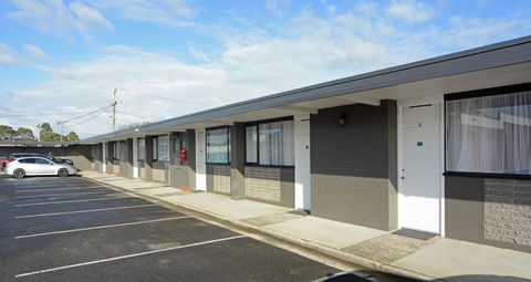 Bridge Hotel - E Caravan Parks 11