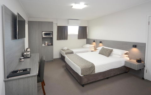 Bridge Hotel - E Caravan Parks 6
