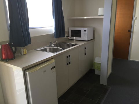 Regatta Point Tavern & Holiday Villas - E Caravan Parks 20