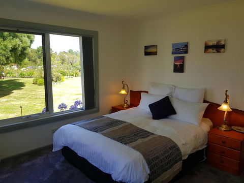 Regatta Point Tavern & Holiday Villas - E Caravan Parks 34